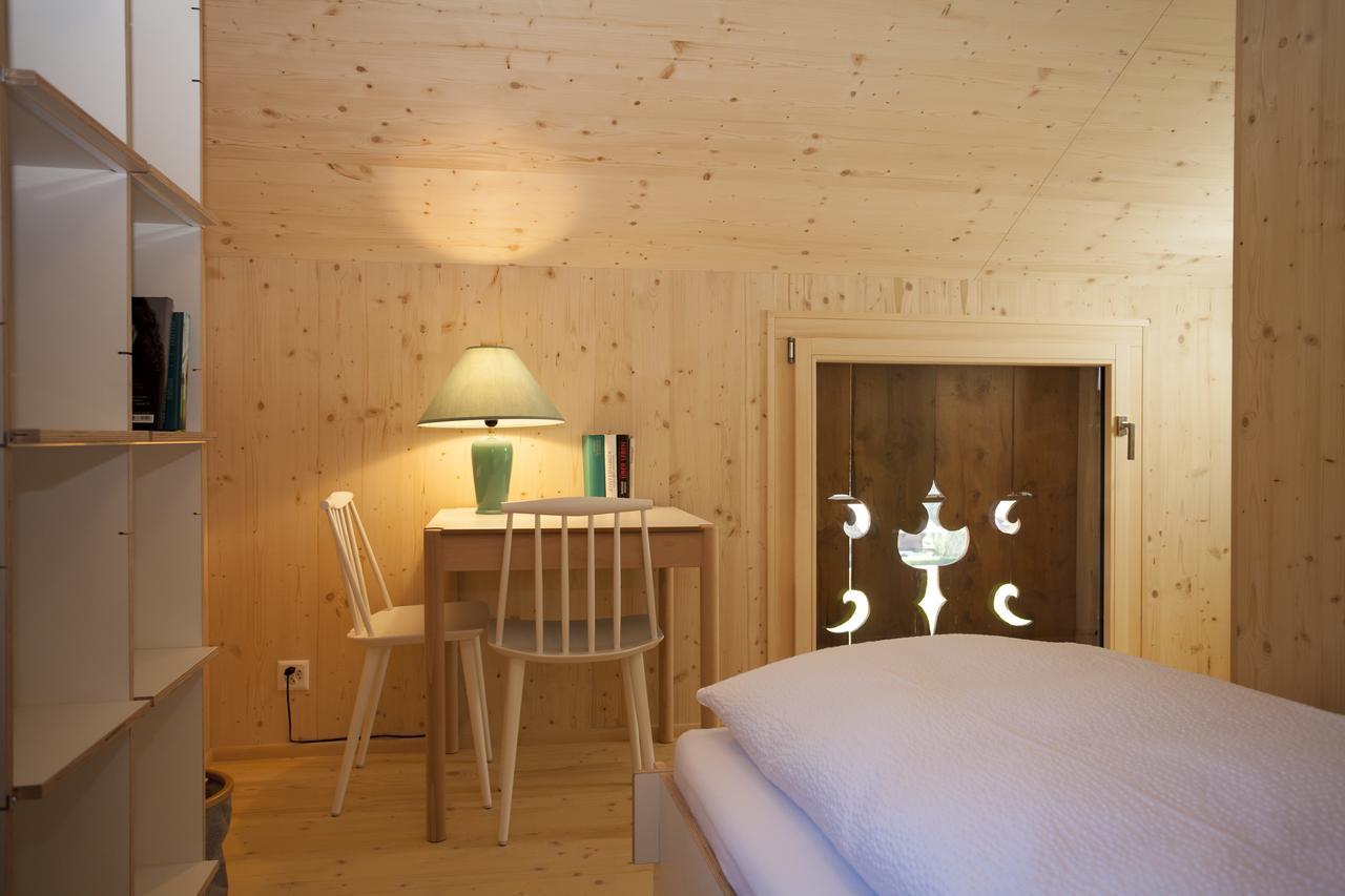 Cortesi's Lenk Lodge Extérieur photo
